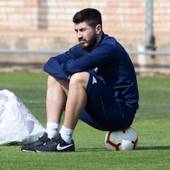 Víctor no podrá alinear a Papu hasta finales de mes