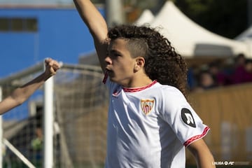 David Rosa celebra el primer gol del Sevilla en la semifinal contra el Barcelona.