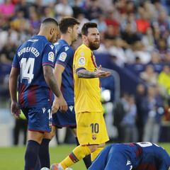 Un factor común de las tres derrotas del Barça: Busquets, suplente