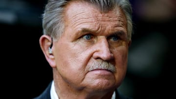 Los Chicago Bears sólo ostentan un título de Super Bowl en su historia y lo consiguieron gracias a Mike Ditka, entrenador en jefe de aquel plantel. Terminaron la fase regular con espectacular marca de 15-1. Vencieron a New England Patriots en el Super Bowl XX.