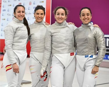 El equipo espa?ol femenino de sable, quinto en los Europeos