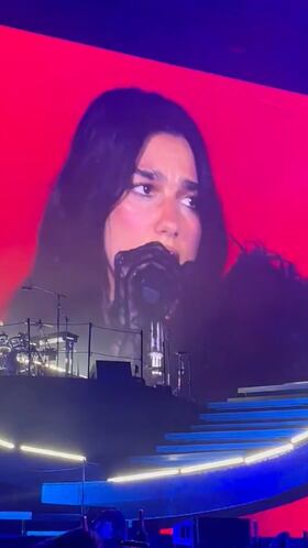 Ni Los Prisioneros ni Los Bunkers: Dua Lipa sorprende con canción de histórica banda chilena