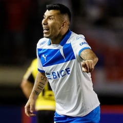 El regreso de Gary Medel no fue suficiente y la UC sufrió una dura decepción