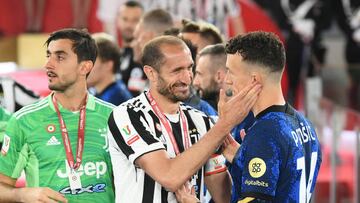 ROME, ITALY - MAY 11: Giorgio Chiellini of Juventus interacts with Ivan Perisic of FC Internazionale following the Coppa Italia Final match between Juventus and FC Internazionale at Stadio Olimpico on May 11, 2022 in Rome, Italy. (Photo by Francesco Pecoraro/Getty Images)