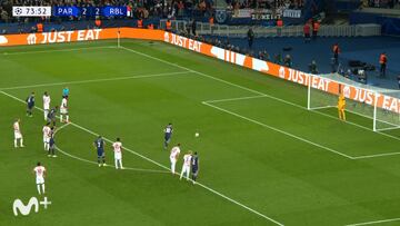 El partido en un pu?o y llega Messi y tira as¨ª el penalti: es un genio de proporciones gigantes