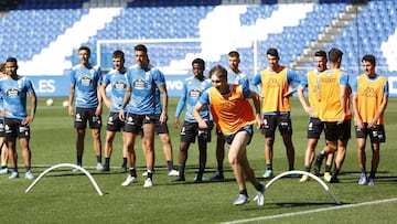 Entrenamiento Deportivo de La Coru&ntilde;a. riazor noel grupo