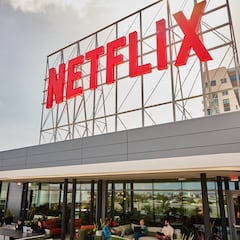 John Mulaney’s Netflix talk show: Episodes and guests on ‘Everybody’s in L.A.’