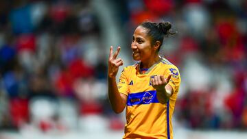 Sandra Stephany Mayor celebrates her goal 0-5 of Tigres during the 7th round match between Toluca and Tigres UANL as part of the Torneo Clausura 2024 Liga MX Femenil at Nemesio Diaz Stadium on February 09, 2024 in Toluca, Estado de Mexico, Mexico.