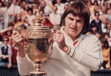 En 1974, Jimmy ganó tres Grand Slam con 22 años. Le faltó el Roland Garros para hacer pleno, en el cual no participó. El norteamericano se despidió del tenis con 8 grandes. 