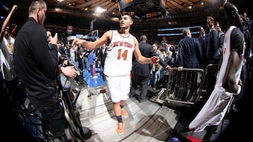 Willy (17+12) brilla como titular pero los Knicks se hunden