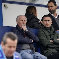 Un golazo de Añón rescata un punto para el Marbella con Callejon en el palco