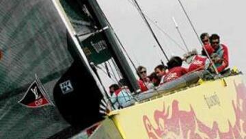 <b>RIVAL FÁCIL.</b> El Desafío apenas encontró oposición en el equipo chino, que sigue sin estrenarse en la Copa del América.