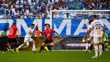 70 Alexis Alejandro SANCHEZ (om) - 05 Arthur THEATE (srfc) during the Ligue 1 Uber Eats match between Marseille and Rennes at Orange Velodrome on September 18, 2022 in Marseille, France. (Photo by Alexandre Dimou/FEP/Icon Sport via Getty Images) - Photo by Icon sport