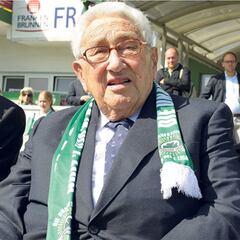 “Estados Unidos está al borde de la guerra con Rusia y China”