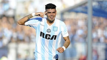 El delantero argentino de New England Revolution, Gustavo Bou, habl&oacute; sobre el progreso que ha visto en Lautaro desde que el juvenil inici&oacute; su carrera.