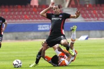 Cobresal recibe a Colo Colo en el Estadio La Portada.