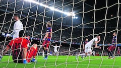 El último parón de marzo casi destruye al Barcelona