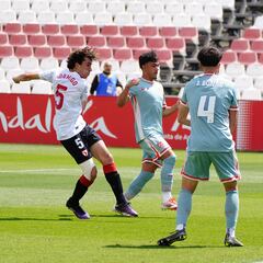 Isra hace soñar al Sevilla y hunde al Atleti