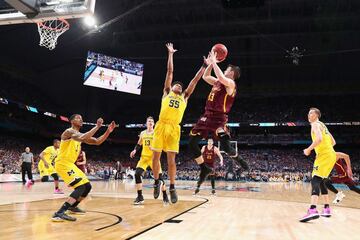 Las imágenes del triunfo de los Wolverines en el Final Four
