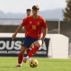 El fichaje de Davinchi acaba en un embrollo jurídico con el Recreativo