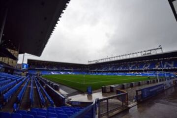 La casa del Everton en la Premier League fue inaugurado en 1892 y alberga a menos de 40 mil espectadores.