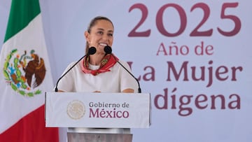 Mexico's President Claudia Sheinbaum speaks during an event in Texcoco, Mexico May 3, 2025. Mexico Presidency/Handout via REUTERS THIS IMAGE HAS BEEN SUPPLIED BY A THIRD PARTY. NO RESALES. NO ARCHIVES