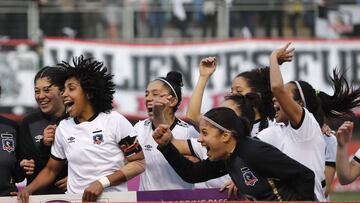 Futbol Femenino, Palestino vs. Colo Colo.
Segundo Cupo Copa Libertadores Femenina 2019
Las jugadoras de Colo Colo celebran el triunfo contra Palestino por el segundo cupo para copa Libertadores en el estadio Bicentenario La Florida de Santiago, Chile.
15/08/2019
Felipe Zanca/Photosport
Football Female, Palestino vs. Colo Colo.
Second place Women's Libertadores Cup
Colo Colo's players celebrate their victory against Palestino prior to the second place for Copa Libertadores football match at the Bicentenario La Florida stadium in Santiago, Chile.
15/08/2019
Felipe Zanca/Photosport