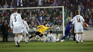 Quique ya le amargó dos partidos al Zidane jugador