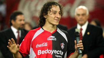 Andrés Guardado rechazó volver al Atlas