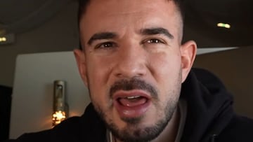 ‘Cenando con Pablo’ se gasta casi 3.000 en un menú de vuelo en Business y sentencia: “No vale para nada”