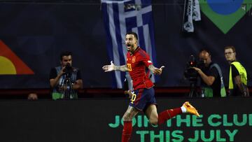 Enschede (Netherlands), 15/06/2023.- Joselu of Spain celebrates the 2-1 during the UEFA Nations League semi-final match between Spain and Italy at Stadion De Grolsch Veste in Enschede, Netherlands, 15 June 2023. (Italia, Países Bajos; Holanda, España) EFE/EPA/MAURICE VAN STEEN
