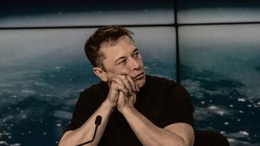 Elon Musk afirma que compró Twitter por obligación