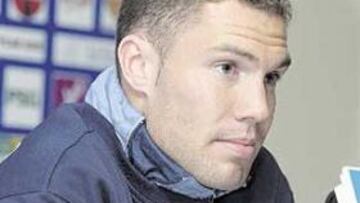 <b>REIVINDICATIVO. </b>Nano querría jugar más de lo que lo viene haciendo.