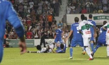 Elche-Real Madrid. 2-1. Penalti de Carlos Alberto a Pepe.