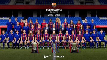 Otro momento para la historia del fútbol español. En la temporada 2020/2021 el FC Barcelona consiguió la triple corona: Liga, Copa de la Reina y Champions, convirtiéndose así en el Primer equipo en lograrlo. Además, fue una Liga de récords, ya que consiguió 99 puntos de 102 posibles, 167 goles a favor y solo 15 en contra; mientras que la Champions la ganó al imponerse por 4-0 al Chelsea y la Copa del Reina por 4-2 al Levante. 