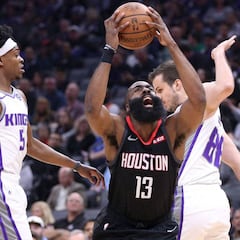 Los Rockets igualan el récord de triples y llegan a la 50ª victoria