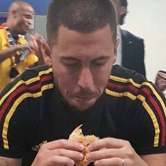 Hazard: "La sanción por la hamburguesa fue lo que me hizo leyenda con Bélgica"