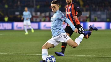 Phil Foden durante un partido con el Manchester City.