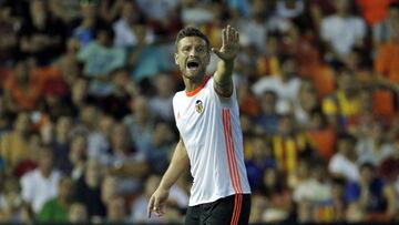 Mustafi: cerca del Arsenal por 40 millones de euros