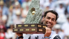 Fabio Fognini toasts fifth ATP triumph at Swiss Open