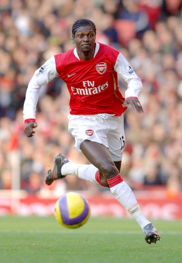 El exdelantero togolés vistió la camiseta del equipo inglés entre 2006 y 2009 durante los cuales jugó un total de 142 encuentros en los que marcó 62 goles y dio 18 asistencias. 