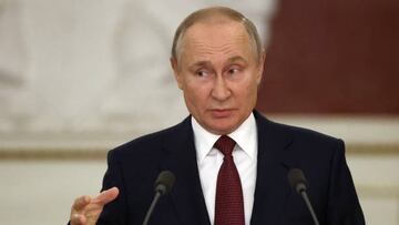 MOSCOW, RUSSIA - DECEMBER 22 (RUSSIA OUT) Russian President Vladimir Putin gestures during his briefing after the State Council meeting at the Grand Kremlin Palace, December,22,2022 in Moscow, Russia. Putin called ministers and governors for the annual meeting of the State Councul on Youth Policy. (Photo by Contributor/Getty Images)