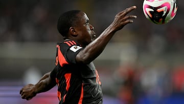 Luis Sinisterra se lesionó y no jugará con Colombia ante Brasil y Paraguay.