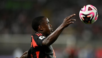 Luis Sinisterra se lesionó y no jugará con Colombia ante Brasil y Paraguay.