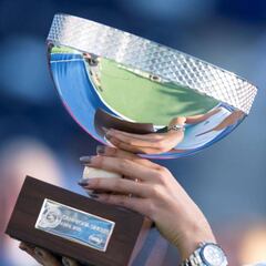 Muguruza revalida el título tras la retirada de Azarenka