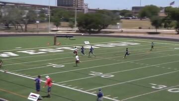 Spectacular Ultimate American Disc League throw and catch