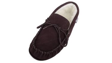 Estas son las mejores zapatillas de casa para hombre: de tipo mocasín y en tres colores