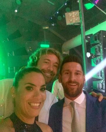 Diego Lugano, Leo Messi y Karina Roncio.