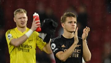 Soccer Football - Premier League - Southampton v Arsenal - St Mary's Stadium, Southampton, Britain - October 23, 2022 Arsenal's Martin Odegaard reacts after the match REUTERS/Dylan Martinez EDITORIAL USE ONLY. No use with unauthorized audio, video, data, fixture lists, club/league logos or 'live' services. Online in-match use limited to 75 images, no video emulation. No use in betting, games or single club /league/player publications. Please contact your account representative for further details.