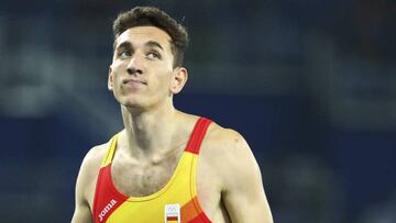 Sergio Fernández bate el récord nacional de inhabitual 400 m.v.